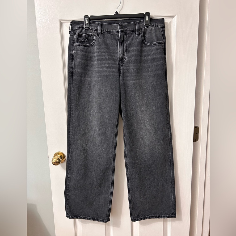 American Eagle stovepipe women’s black jeans
